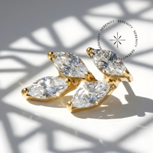 Piercing Topo Galho 4 Folhas Zircônias Titânio e Ouro 18k