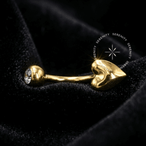 Piercing Umbigo Coração Liso Titânio revestido de ouro 18k com zircônia premium cristal, rosca interna segura e bordas lisas.