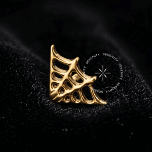 Piercing Teia de Aranha Titânio TN900 vazado com polimento espelhado em titânio revestido de ouro 18k.