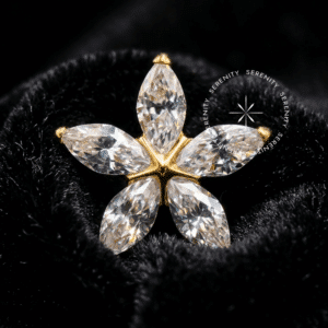 Topo Flor 5 Pétalas em Titânio Revestido de Ouro 18k com Zircônias Premium Cristal para Atualização de Setup de Lóbulo e Conch.