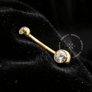 Piercing Umbigo Zircônia Tradicional Titânio revestido de ouro 18k com pedras tamanho P delicadas, rosca interna segura.