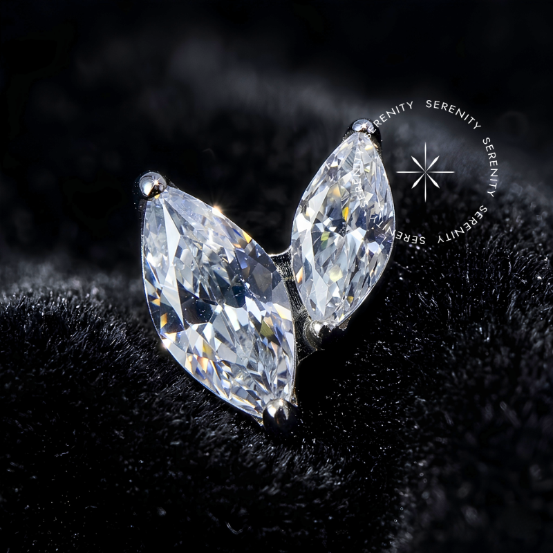 Piercing Push Pin Titânio topo com duas pedras navete em zircônia premium cristal, acabamento prateado em titânio astm f136 para cartilagem e conch.