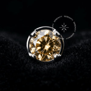 Topo Piercing Prong Flat Zircônia Champanhe com sistema de Rosca em Titânio ASTM F-136 modelo TN2232.